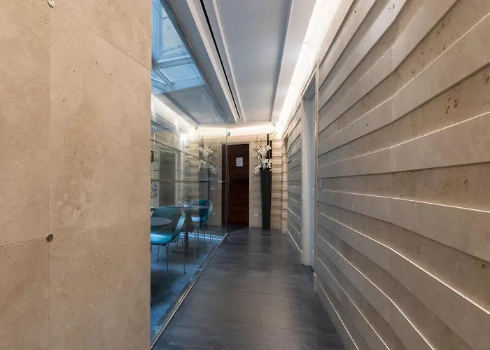 Stendhal Luxury Suites